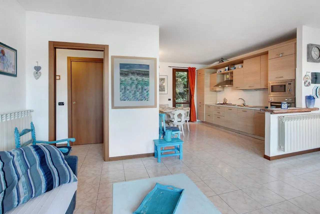 Ampia Vista Sul Lago Di Como Bellano Apartament