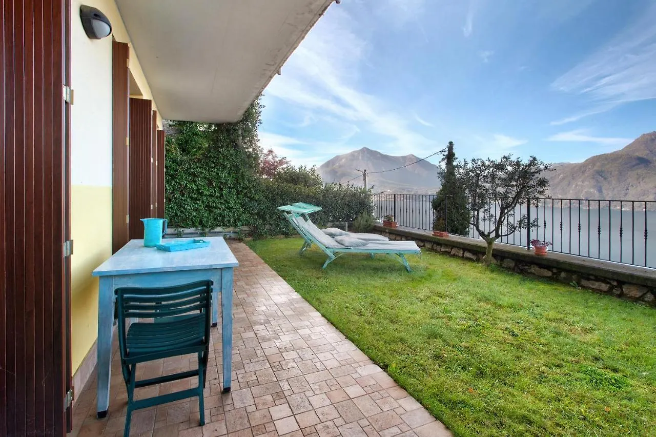 Ampia Vista Sul Lago Di Como Bellano Italy